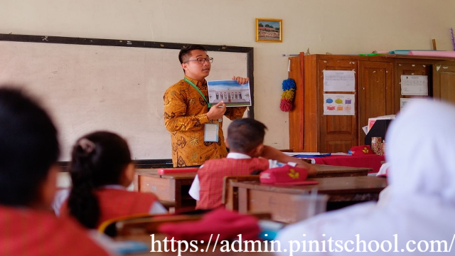 Revisi UU Sisdiknas: Menyatukan Regulasi